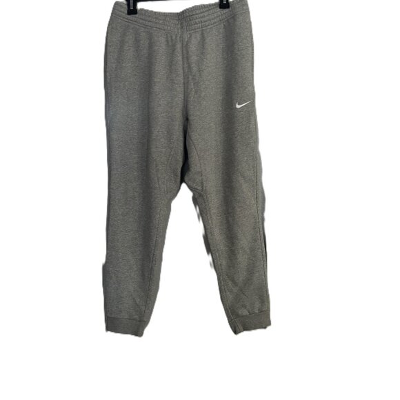 Men’s Nike Club Fleece Joggers Men''s Large Pants 716830-063 Gray NWT - Picture 5 of 5